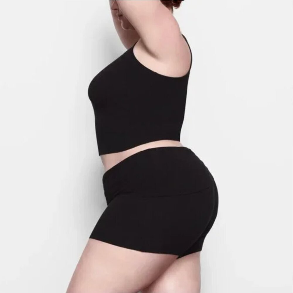 SKIMS Black Sculpting High-Waist Women’s Shorts